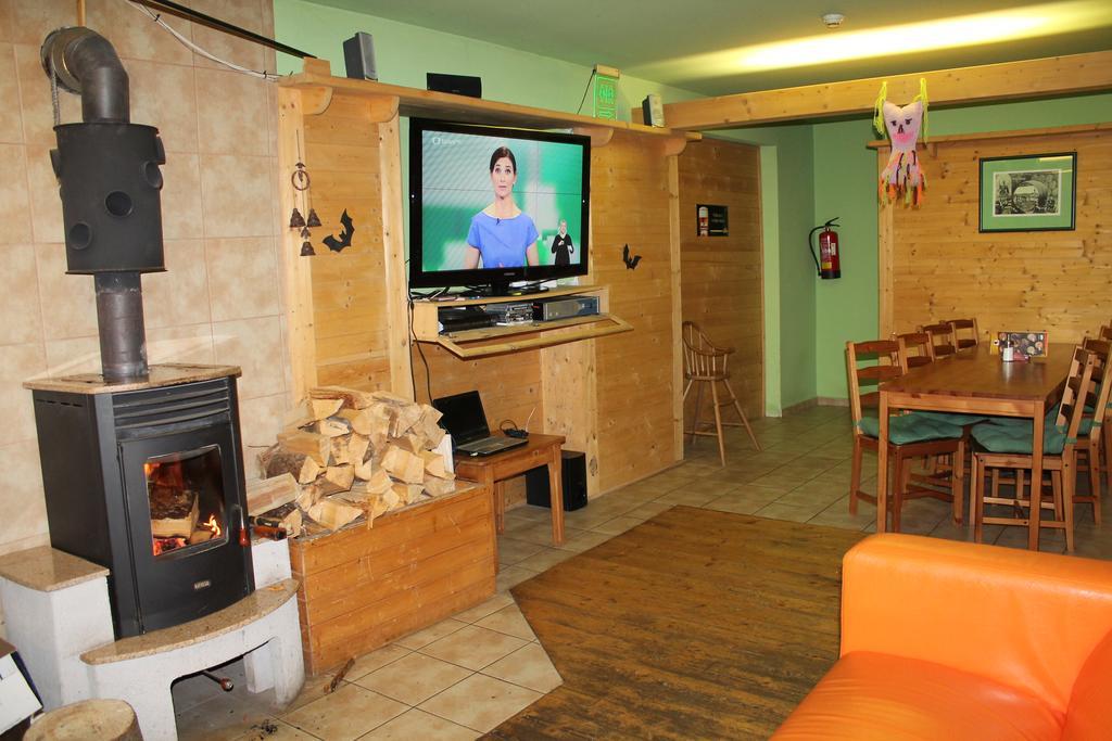Vysokohorsky Apartman Cihlarka Pec pod Snezkou Bagian luar foto